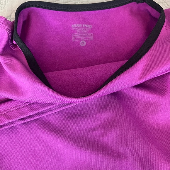 Girls Nike Pro Fleece Lined Compression Activewear Shirt in Purple Size XL - Picture 8 of 8